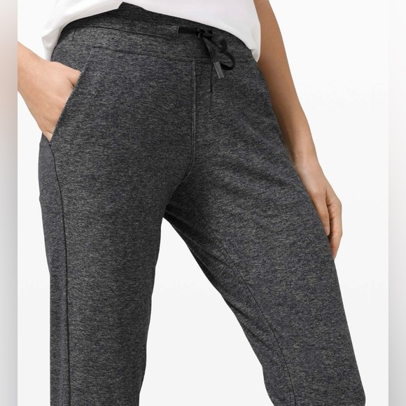 Lululemon Ready To Rulu Joggers 29” Heathered Raceway Gray & Black Size 2 - Picture 5 of 11